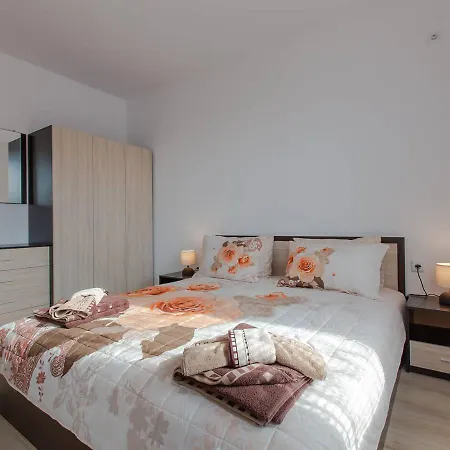 Apartamento Апартамент Таня *